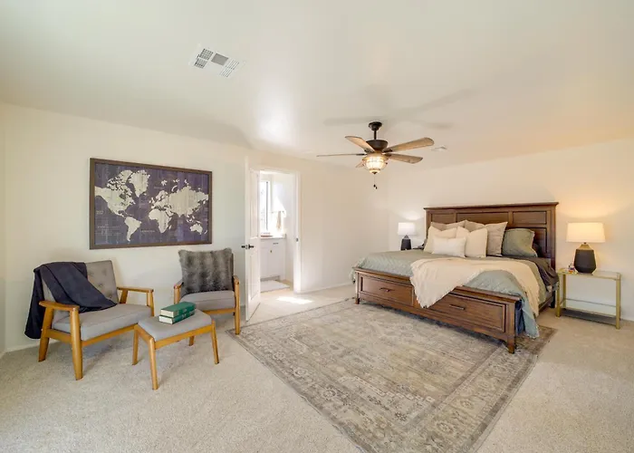 Groups Welcome, Location! Gem + Yard *